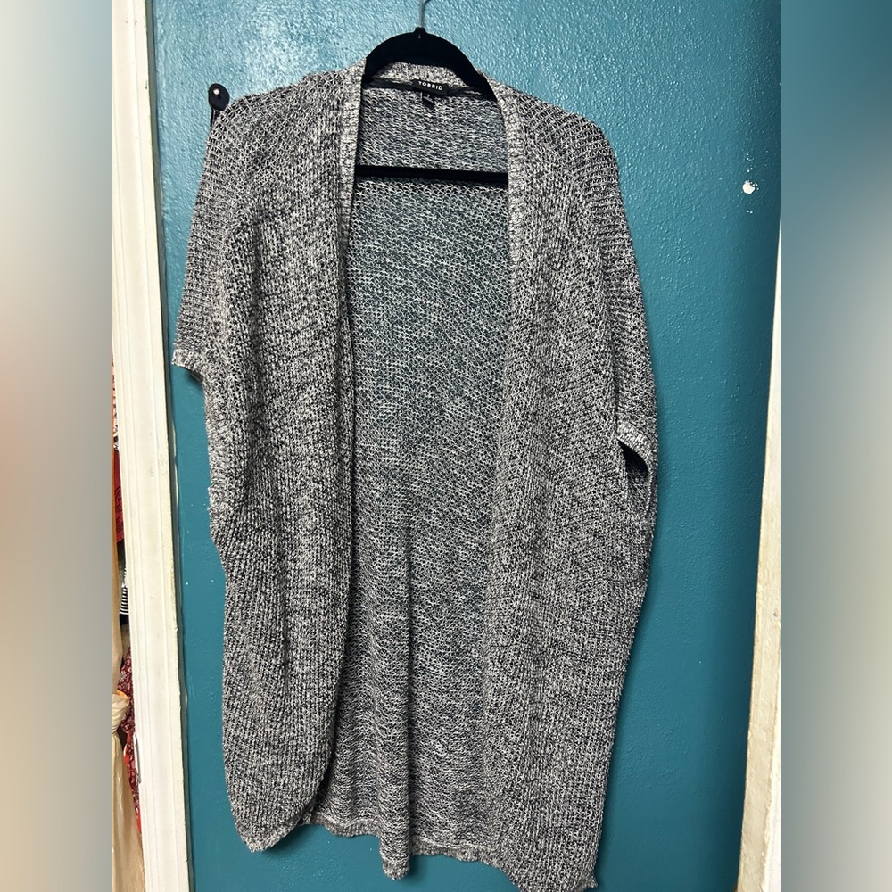 Torrid Charcoal and White Heather Open-Front Cardigan Short Sleeves Size 2